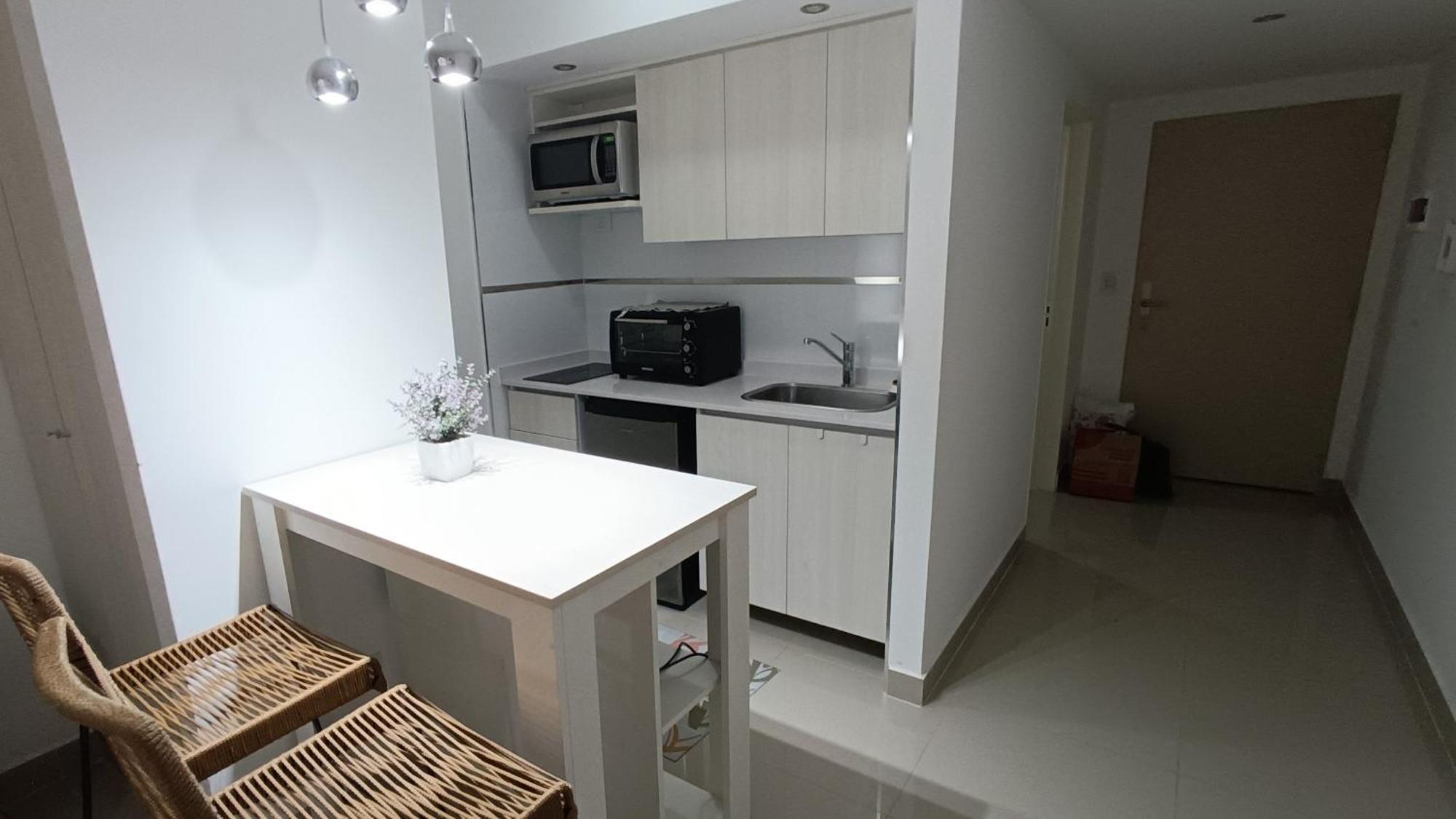 Paseo La Cisterna 514 Apartment